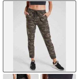 Athleta Camo Farallon jogger NWOT, never worn